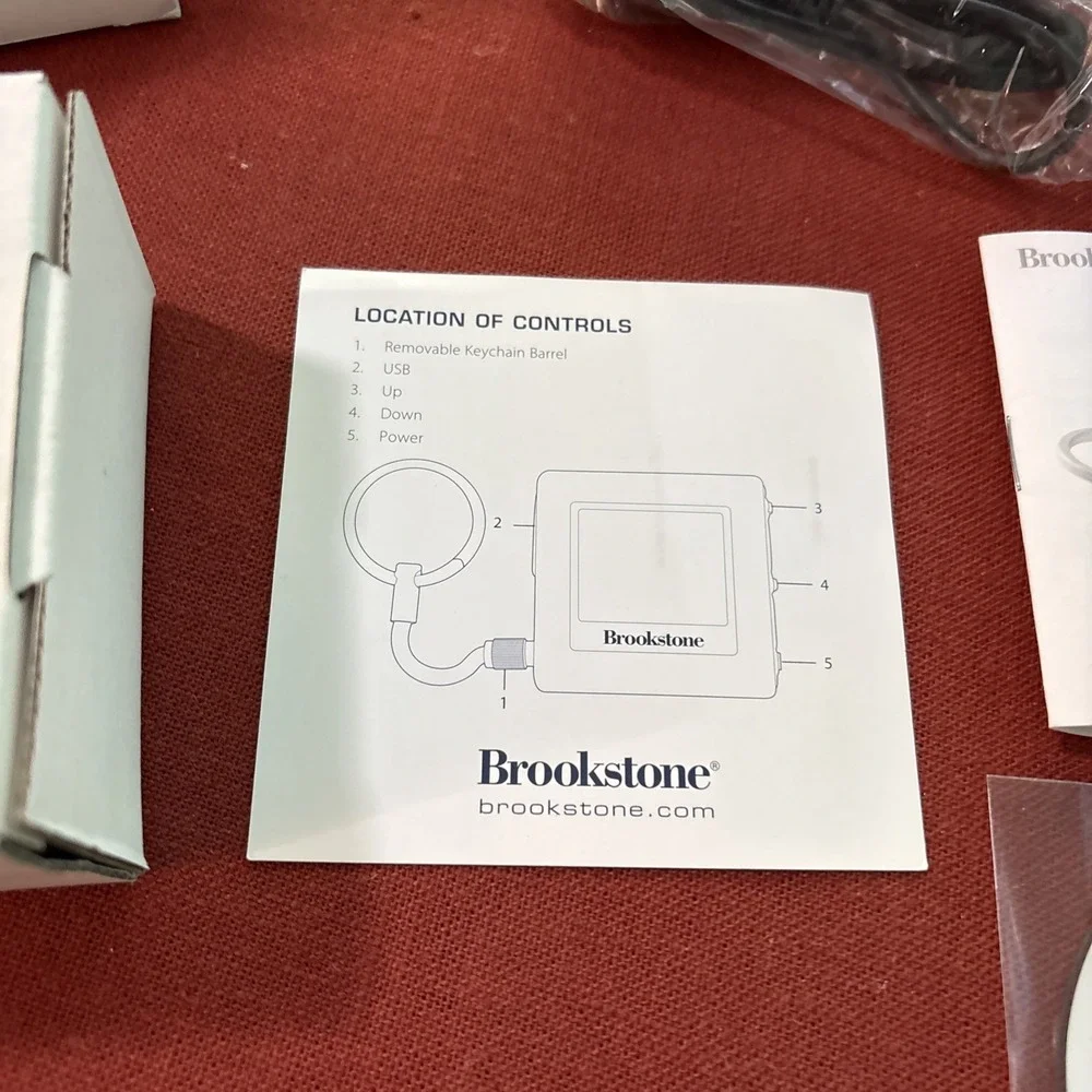 Brookstone PictureBook Mini Digital Photo Keychain 1.4